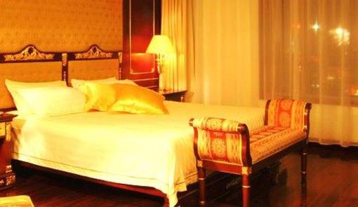 фото отеля East Lake Hotel