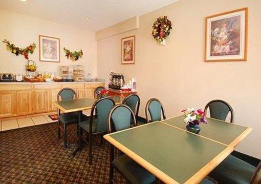 фото отеля Econo Lodge Airport Colorado Springs