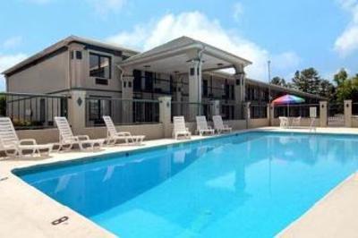 фото отеля Knights Inn Austell