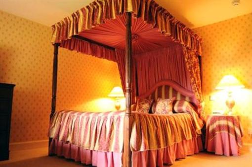 фото отеля Taychreggan Hotel