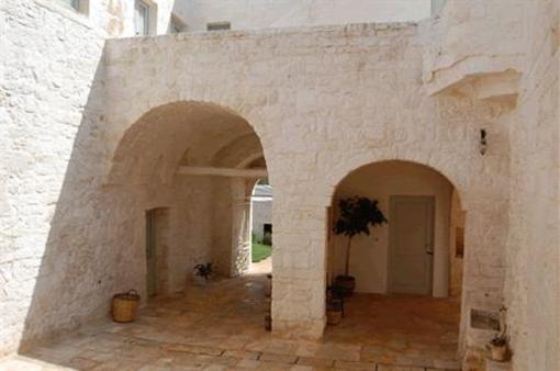 фото отеля Masseria Cervarolo