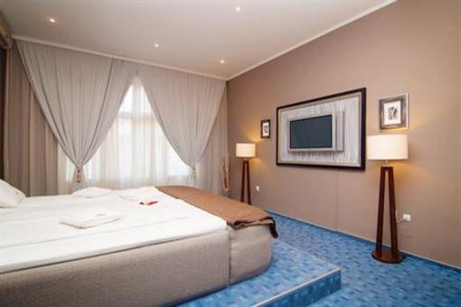 фото отеля Atlantic Hotel Oradea
