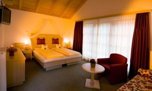 фото отеля Hotel Dolomiti Badia