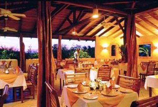 фото отеля Auberge De La Madone Peillon