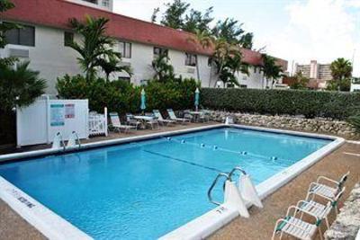 фото отеля La Costa Beach Club Resort