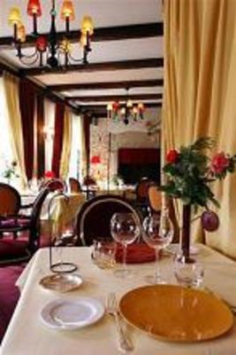 фото отеля Hotel Le Manoir De Beaulieu-sur-Dordogne