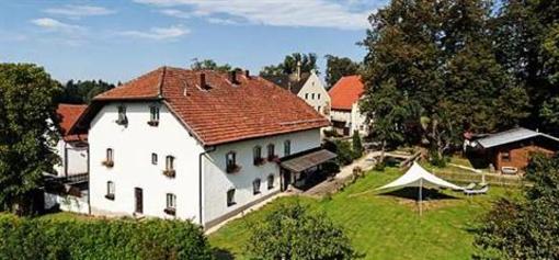 фото отеля Brauerei-Gasthof Eck