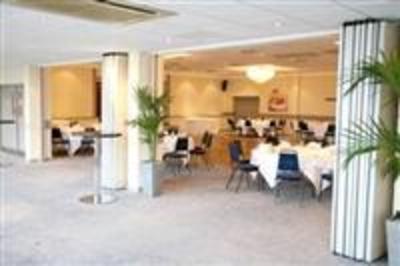 фото отеля Park Inn Harlow