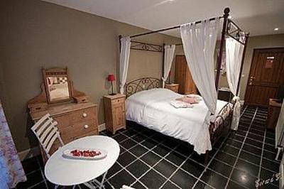 фото отеля Comme A La Ferme Bed And Breakfast Durbuy