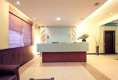 фото отеля Curzon Suites