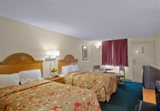 фото отеля Americas Best Value Inn - Tulsa Airport