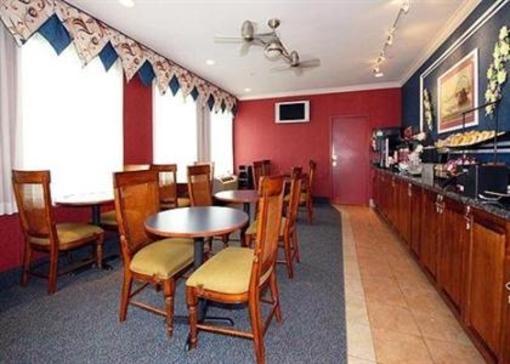 фото отеля Comfort Inn Virginia Horse Center