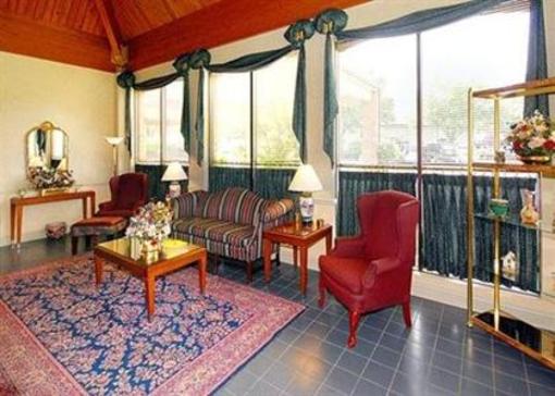 фото отеля Comfort Inn Virginia Horse Center