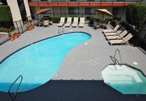 фото отеля Econo Lodge Inn & Suites Bellingham