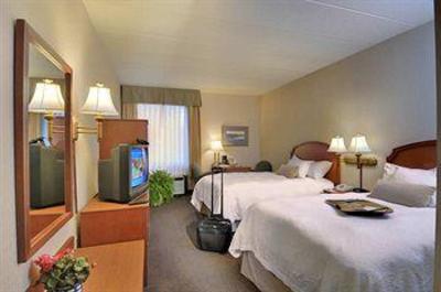 фото отеля Hampton Inn & Suites Annapolis