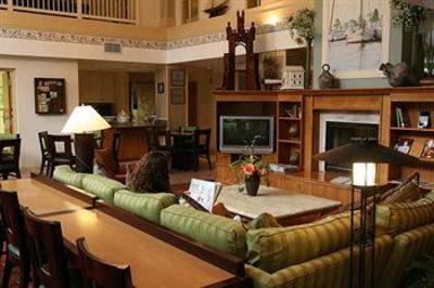 фото отеля Hampton Inn & Suites Annapolis