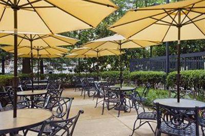 фото отеля Hampton Inn & Suites Annapolis