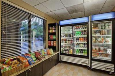 фото отеля Hampton Inn & Suites Annapolis