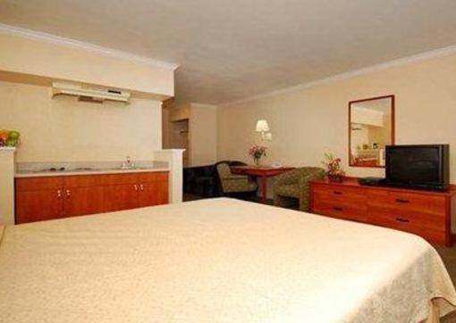 фото отеля Quality Inn & Suites Sunnyvale Silicon Valley