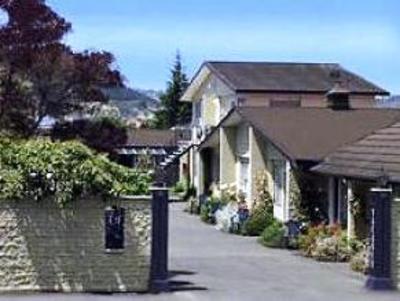 фото отеля Tourist Court Cottages Motel