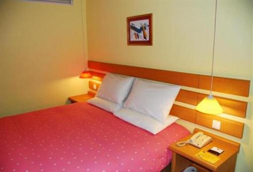 фото отеля Home Inn Dalian Fujiazhuang Haibin Park
