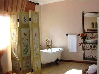 фото отеля Amadudu Guest House Harrismith