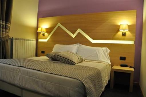 фото отеля Hotel Saint-Pierre (Aosta)