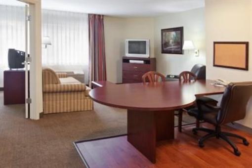 фото отеля Candlewood Suites Columbus Airport