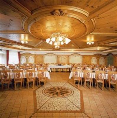 фото отеля Family Hotel La Perla