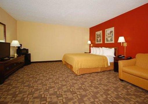 фото отеля Quality Inn Topeka