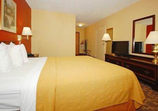 фото отеля Quality Inn Topeka