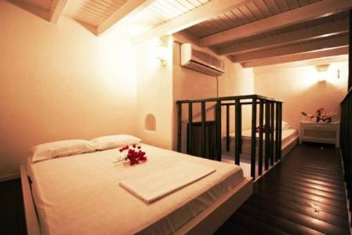 фото отеля Atlantis Houses Halki