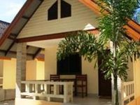 Ao Thong Beach Bungalows