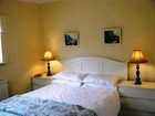 фото отеля Westfields Guest House Bromley