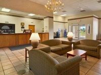 Days Inn St Louis North Airport