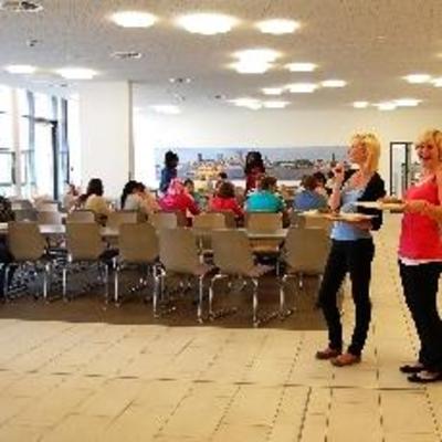 фото отеля Hostel Hamburg Horner Rennbahn