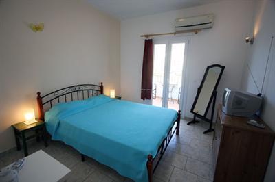 фото отеля Liofoto Guesthouse Skopelos