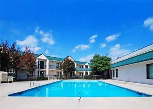 фото отеля Quality Inn & Suites Hanes Mall