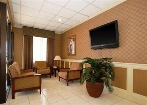 фото отеля Quality Inn & Suites Hanes Mall