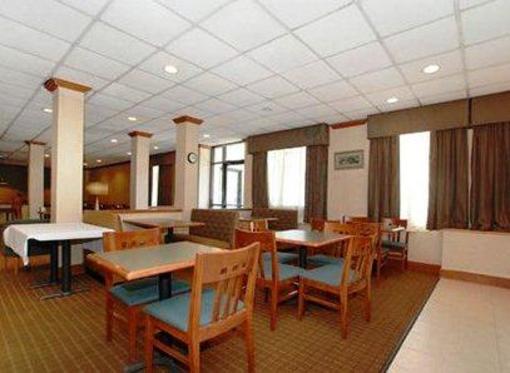 фото отеля Quality Inn & Suites Hanes Mall