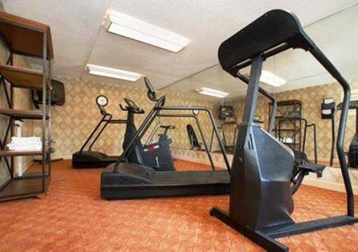 фото отеля Quality Inn & Suites Hanes Mall