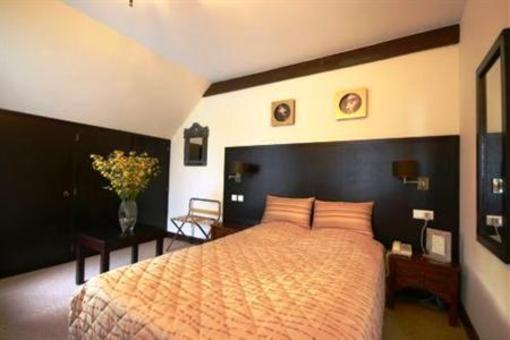 фото отеля Logis Domaine de l'Arbrelle