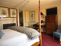 The Inn At Mystic