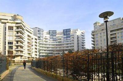 фото отеля Residhome Parc du Millenaire