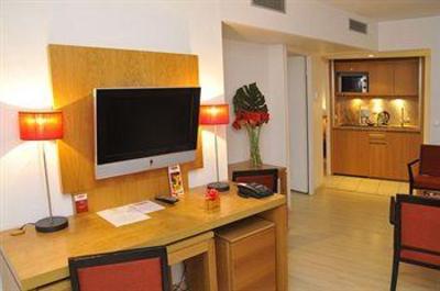 фото отеля Residhome Parc du Millenaire