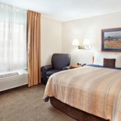 фото отеля Candlewood Suites Huntersville
