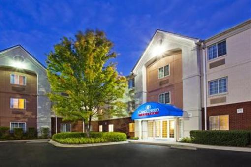 фото отеля Candlewood Suites Huntersville