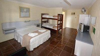 фото отеля Spanish Lace Motor Inn