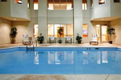фото отеля Holiday Inn Express Grove City