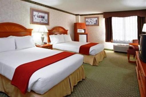 фото отеля Holiday Inn Express Grove City